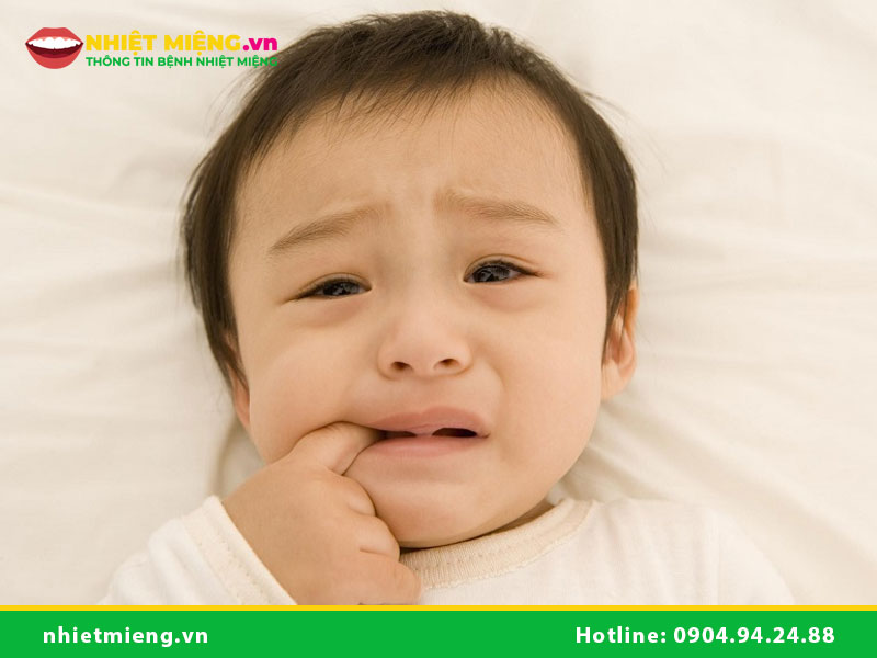 Thuốc chữa nhiệt miệng cho trẻ